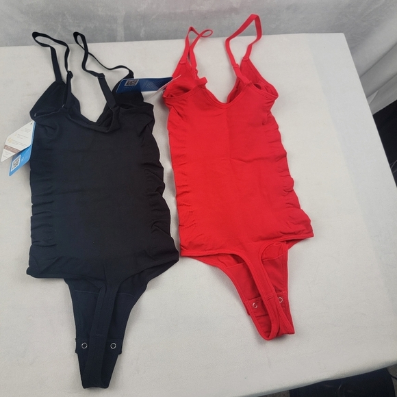 NWT Sensil slimming & smoothing body shaper bodysuit thong set of 2 XS/S I24 - Picture 3 of 5